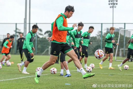 视频二区三区国产情侣在线